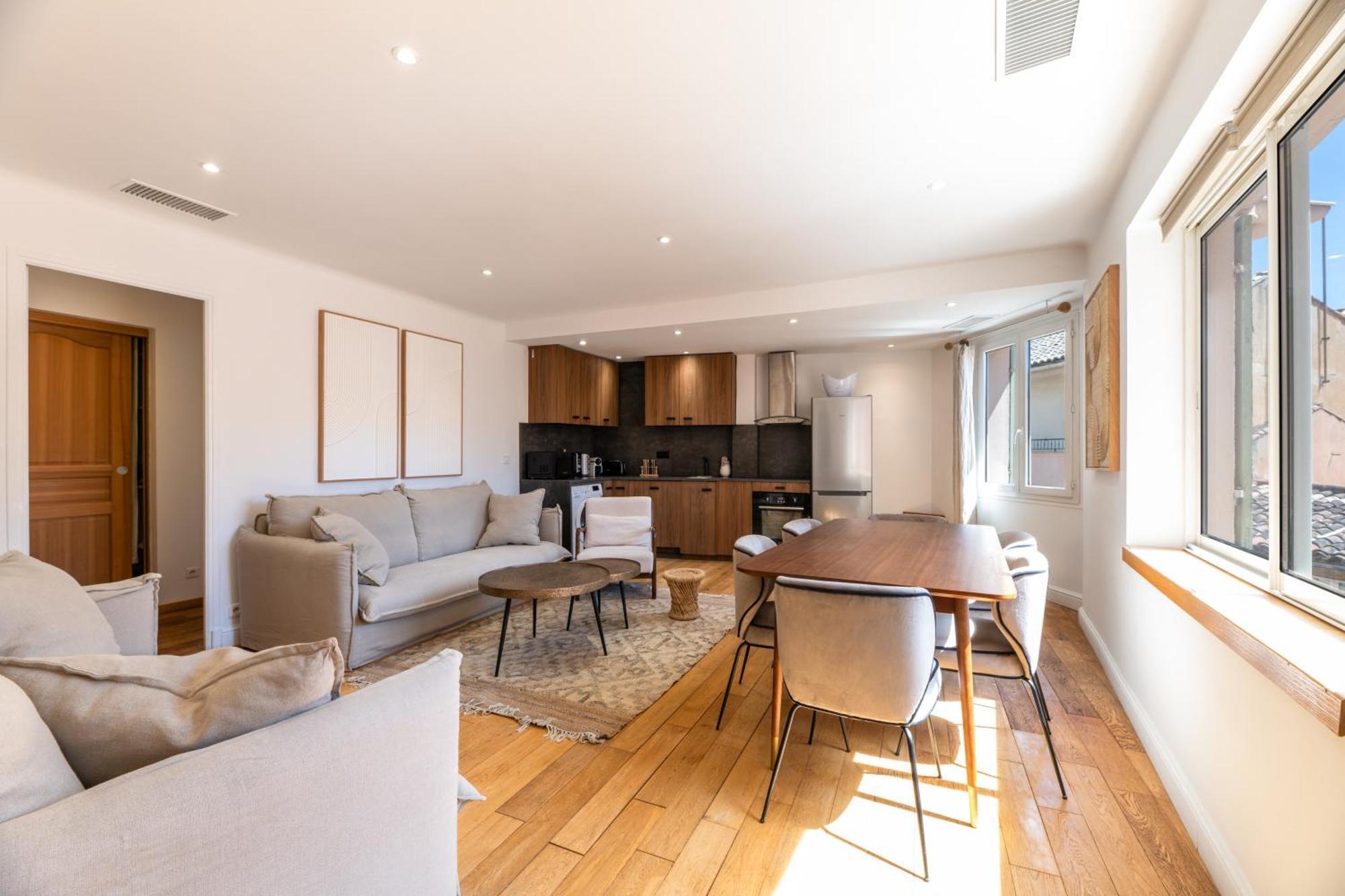 Appartement Place Des Lices سان تروبيه المظهر الخارجي الصورة